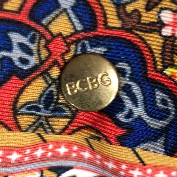 BCBGMaxAzria Retro-inspired boho print lace front collared top - Picture 12 of 15